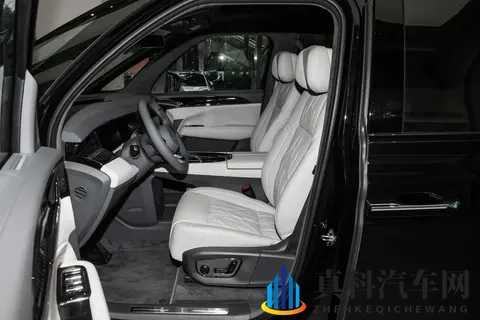 极氪009四驱长续航版:850km续航的家庭出行新标杆-1