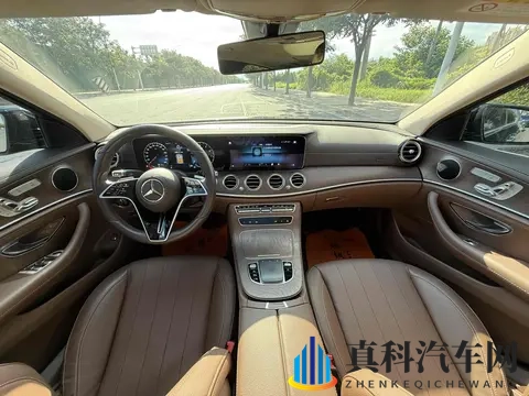 21款奔驰E300L：5万公里，豪华座驾2899万，商务精英之选-3