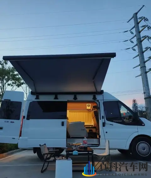 不是买的,是造的!福特全顺改成“小家”的男人,太会玩了!-3