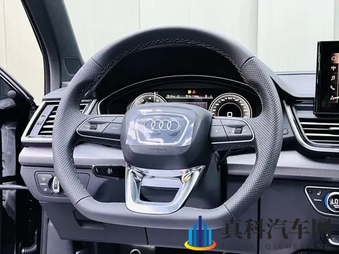 30万拿下准新奥迪Q5L，体验7秒破百的豪华驾驭！-1