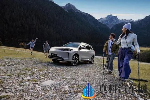 2025年下半年最值得入手的插混SUV——第三代蓝电E5 PLUS-2