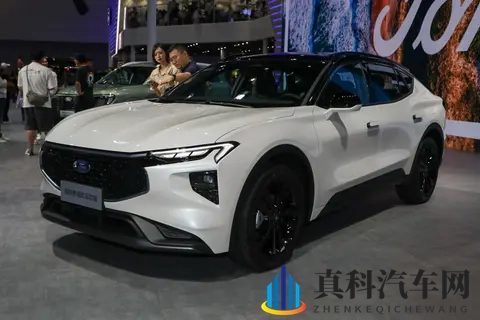 实测3升油耗,综合马力308匹,18万的蒙迪欧太香了吧?-3