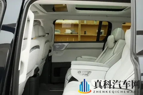 探店小鹏X9增程版，相比纯电多处优化，不止切换动力-2