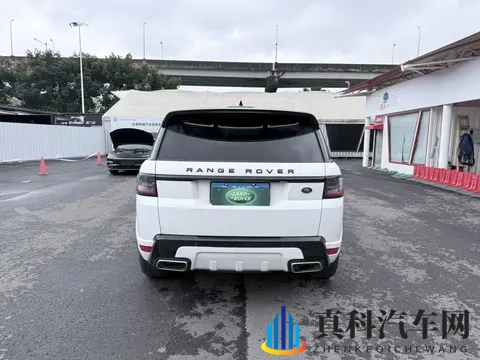 22年路虎揽胜运动，白色耀黑版，46万公里，准新价等你来！-3