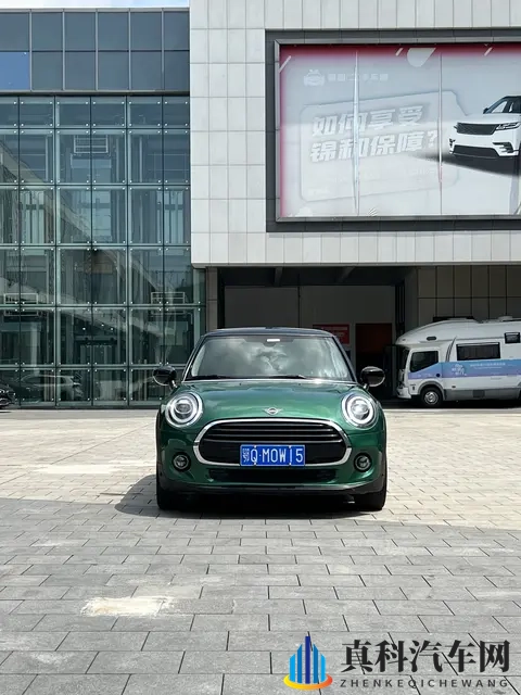 12万拿下MINI？2021款五门经典，小姐姐通勤优选-1