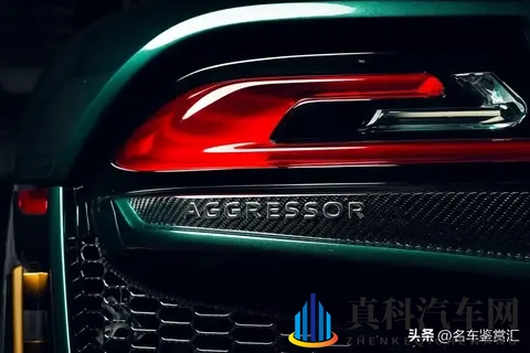 首台SSC Tuatara Aggressor赛道版超跑交付-3
