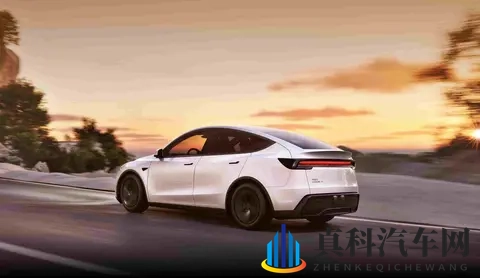 Model Y新出长续航后驱版，价格卡在中间，特斯拉有点意思-2