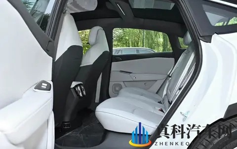 9 月销量仅2526台，1278万起售的极狐阿尔法 S5为何销量遇冷？-3