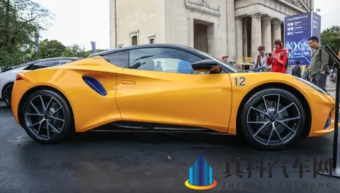 比亚迪最新敞篷跑车谍照首次曝光,网友:像路特斯Emira-3