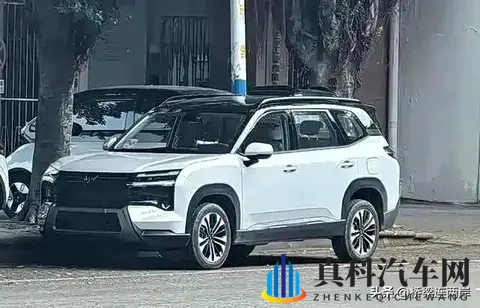 五菱新车8万起?硬派设计挑战混动市场-1