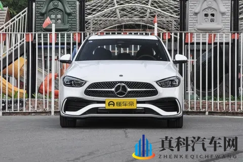 选装配置视角下 2025 款奔驰 C 级各版本如何选-1