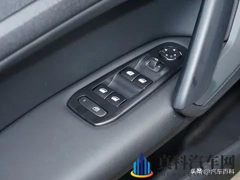 玻璃升降叫揺玻璃?踩油门控制的是进气量,为什么不叫踩气门?-3