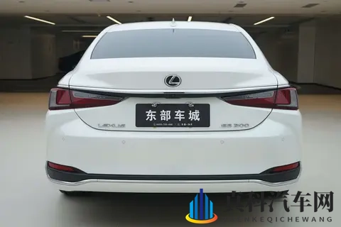 一手准新雷克萨斯ES，落地省几万，家用代步好选择？-2