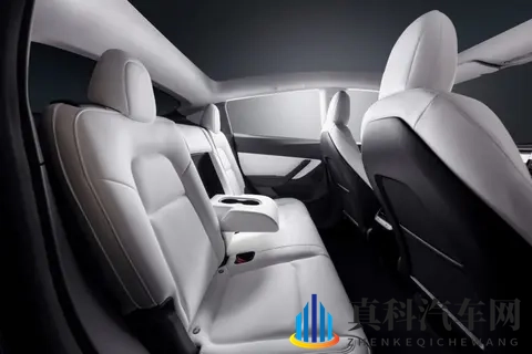 男生女生打扑克又叫又疼的软件:汽车科技革新,智慧出行新体验-3