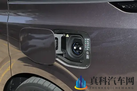 换过3台MPV的过来人,劝你别再犹豫了,现在入手极氪009值-3