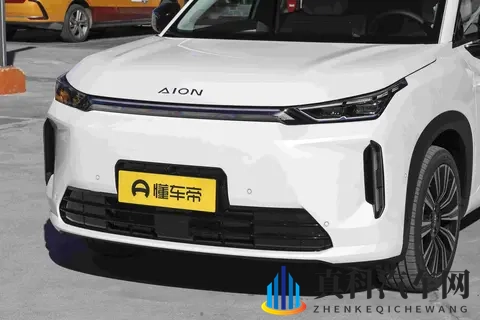 充电口位置不同,AION i60暴露技术路线分歧,用户选车更纠结了-2