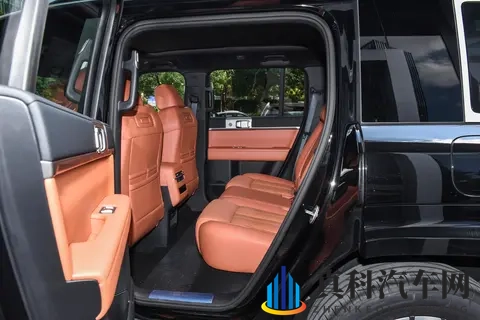 比亚迪又出新招!这款18万级SUV,家用有多香?-3