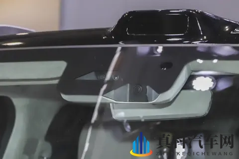 5 米车长 + 173 英寸吸顶屏!捷途纵横 G700 露营、商务,一台车全搞定-2