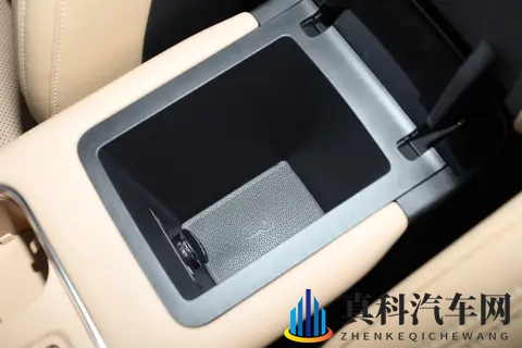 10万级MPV新标杆！星光730空间大、动力强，家用真香！-2