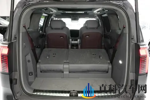 50万买极氪009,还是埃尔法?开完才知道,什么叫降维打击-2