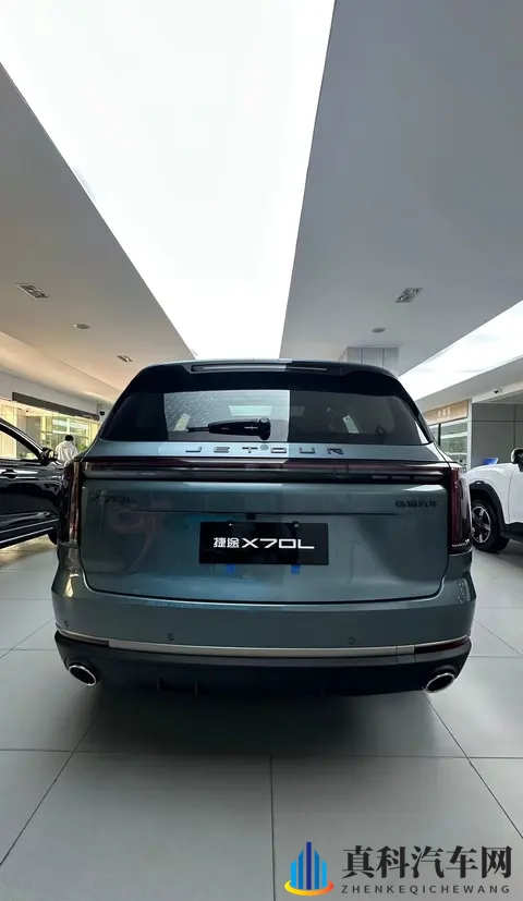 捷途X70L体验:10万块买到的“移动客厅”家人都能找到舒服的姿势-1