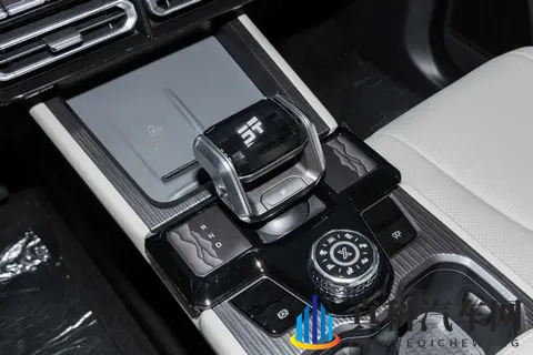 降低四驱入手门槛，新款捷途山海T1上市，指导价1579万起-2