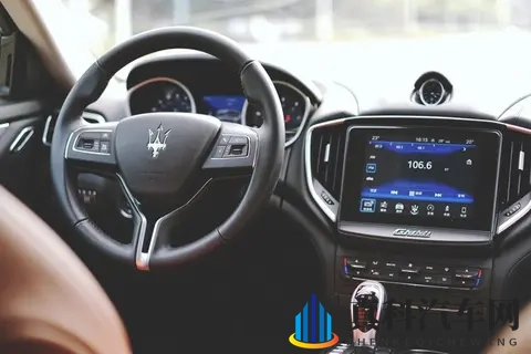 曾经的跑车皇后，玛莎拉蒂销量大跌，这个品牌是真的不行了吗-1