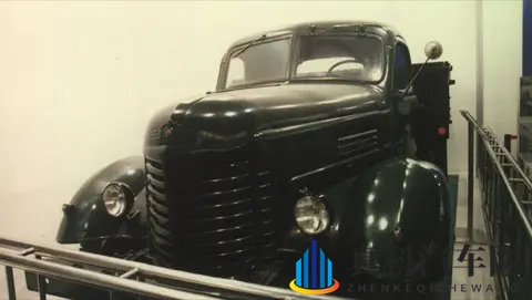 为何车子分左舵右舵？为何国外大多是右舵车，而国内却是左舵车？-1