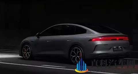 抢先体验长安启源A06:90%得房率 + 800V 平台 充电1秒1公里?-2