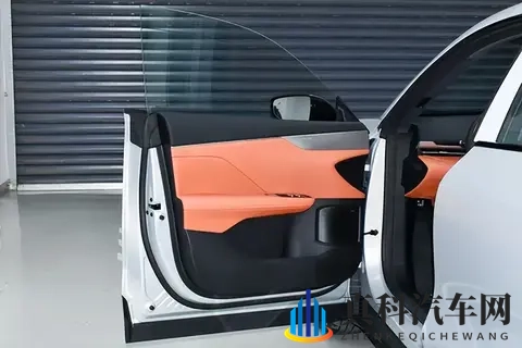 15万级纯电SUV黑马来了!宁德时代电池,上车即惊喜!-2