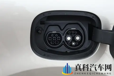 解读 2025 款长安 Lumin：5 款配置核心差异与用户适配方向-3