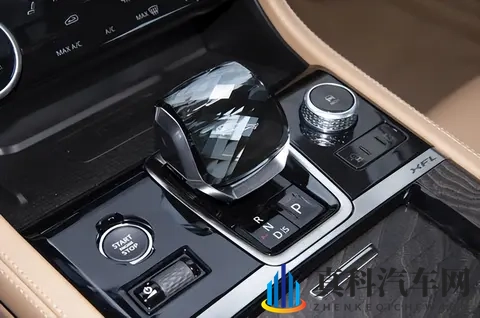 43 万豪车现卖 20 万还滞销！国产新能源把豪车价打 “崩” 了-1