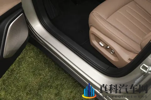 25万级纯电SUV的标杆，一周年款乐道L60长续航版，实力如何？-2