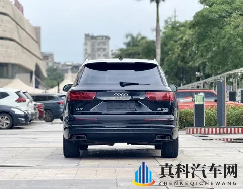 16万喜提当年百万级奥迪Q7？圆梦之选！-1