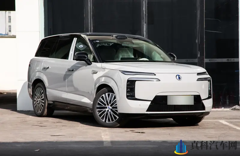 2998万起售，主打家庭通勤？腾势N8L DM怎么样-1