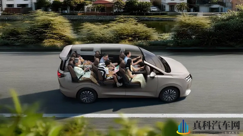 三种动力加持，五菱星光730仅73万元起！-1