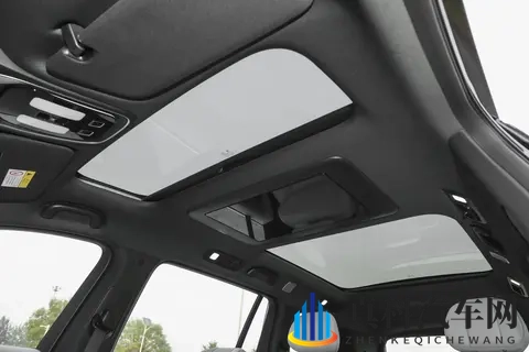 深蓝S09凭啥成85后心头好？颜值高、空间大、动力足-3