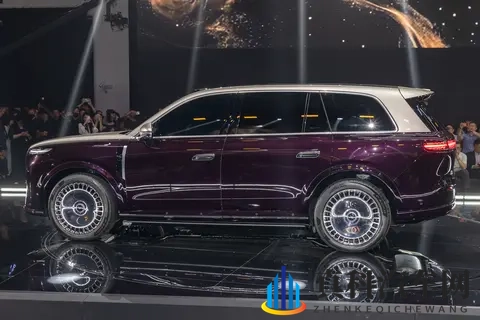 岚图泰山将于11月18日上市 岚图汽车第30万辆整车下线-1