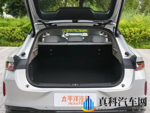 售1099万起 长安启源A06上市 中型轿车_增程纯电动力 配激光雷达-3