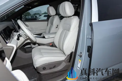 腾势 N8L上市,实力如何?-3