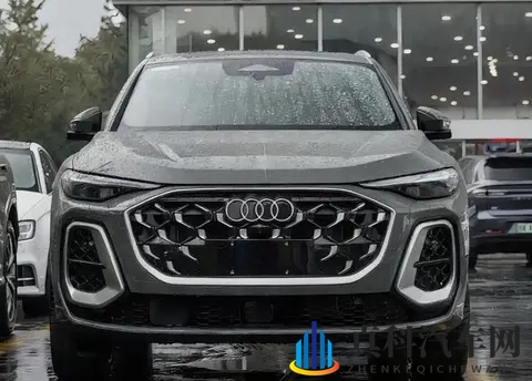 4米8车身+华为乾崑！新奥迪Q5L实拍，272马力太香了-3