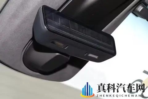 华为四激光雷达+增程、纯电双选,2026款阿维塔12试驾体验-1