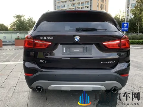 二手宝马X1：10万出头，圆你蓝天白云梦！-3