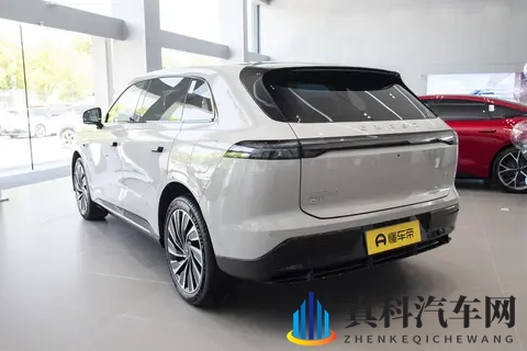 17万起售，标配空悬+CDC+8295，星途星纪元ET如何？-2