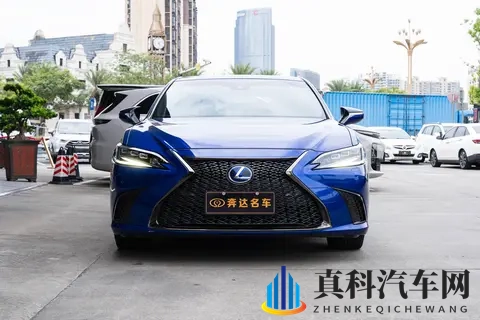 27万多拿下准新雷克萨斯ES300h F SPORT,蓝色“优雅绅士”-2