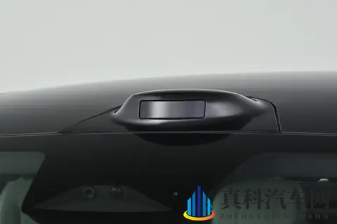 无仪表盘+50英寸HUD，全系激光雷达，这台国产14万级轿跑真香-1