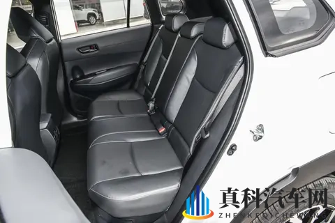 2026款广汽丰田锋兰达购车指南:哪款配置不花冤枉钱?-3