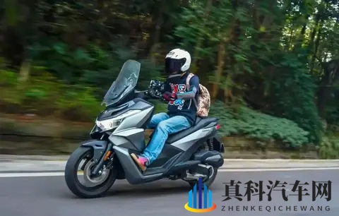 比第二名多卖一倍！这款国产踏板凭什么让摩友用钱包投票？-1