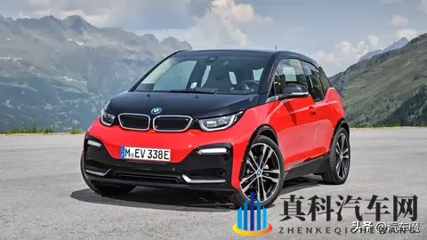 绿巨人藏宝阁黑科技玩法：汽车科技新篇章：揭秘黑科技如何颠覆购车体验-3