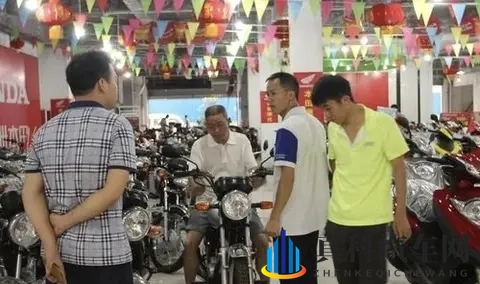 摩托车经销商风光不再:利润微薄、转型艰难,边缘化困境引深思-2